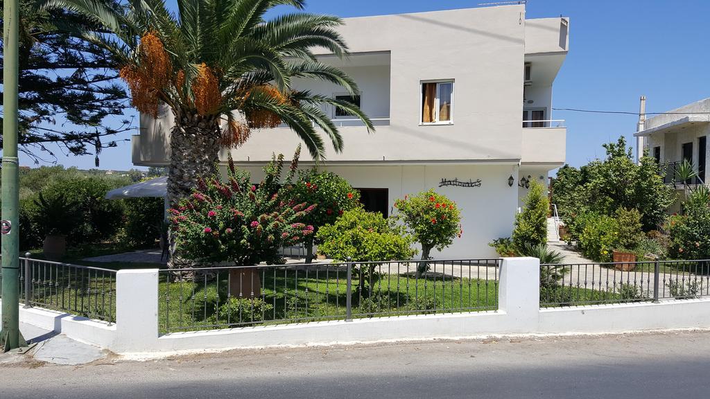 خيرسونِسوس Mastorakis Hotel And Studios المظهر الخارجي الصورة