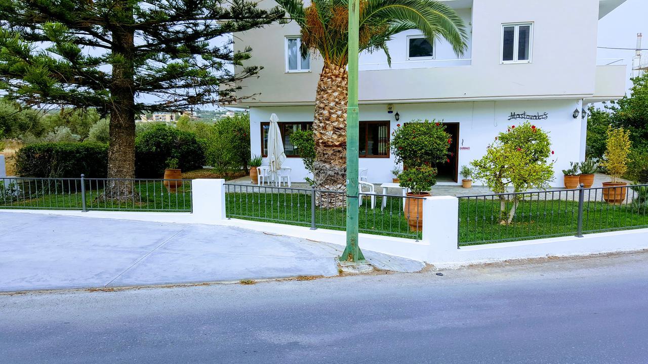 خيرسونِسوس Mastorakis Hotel And Studios المظهر الخارجي الصورة