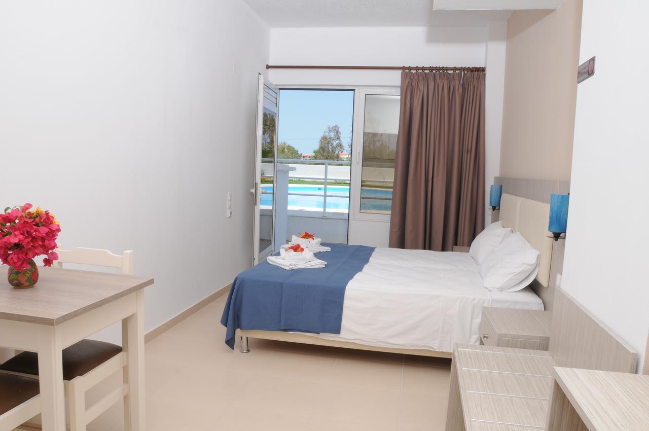 خيرسونِسوس Mastorakis Hotel And Studios المظهر الخارجي الصورة