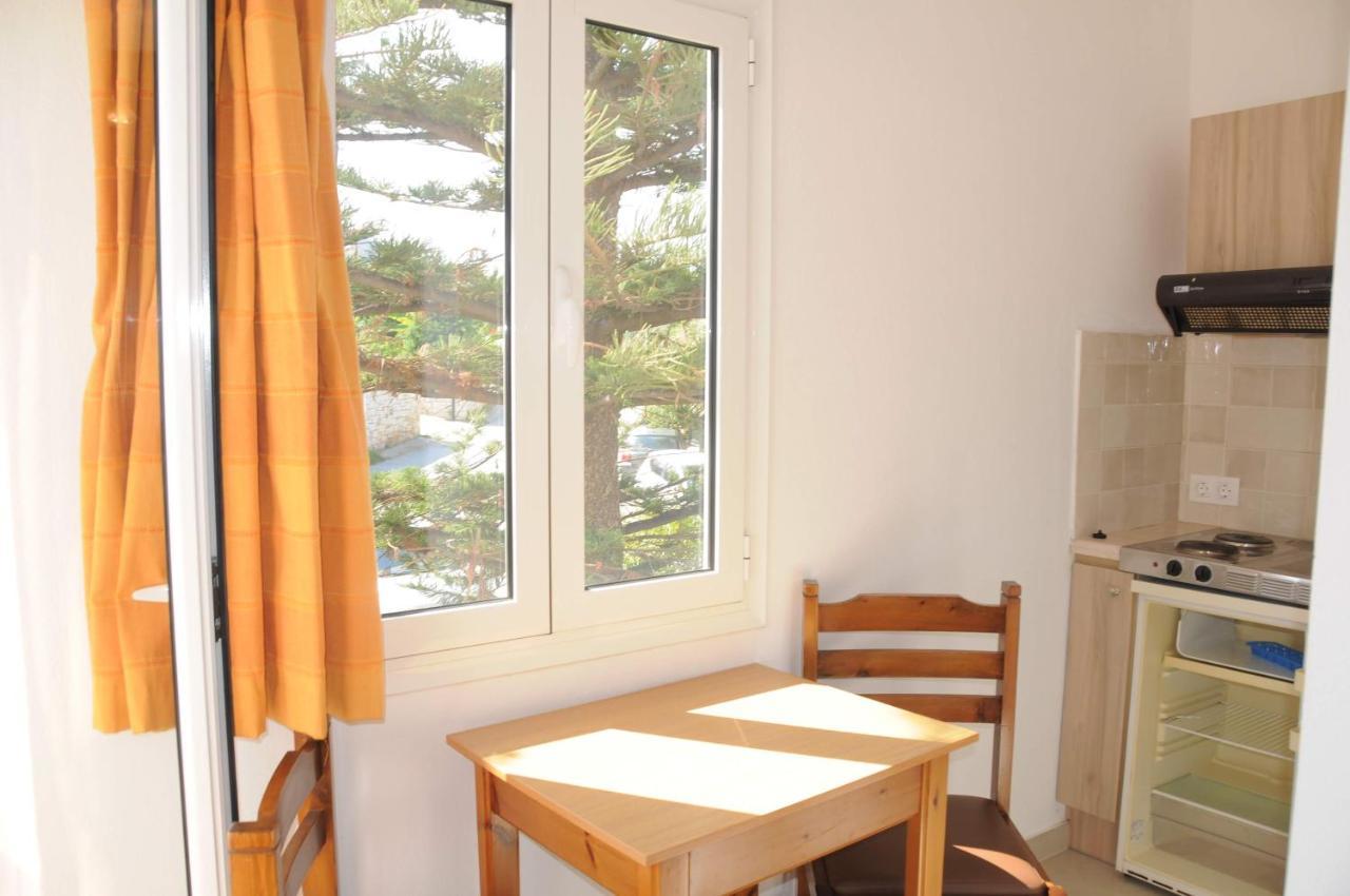 خيرسونِسوس Mastorakis Hotel And Studios المظهر الخارجي الصورة