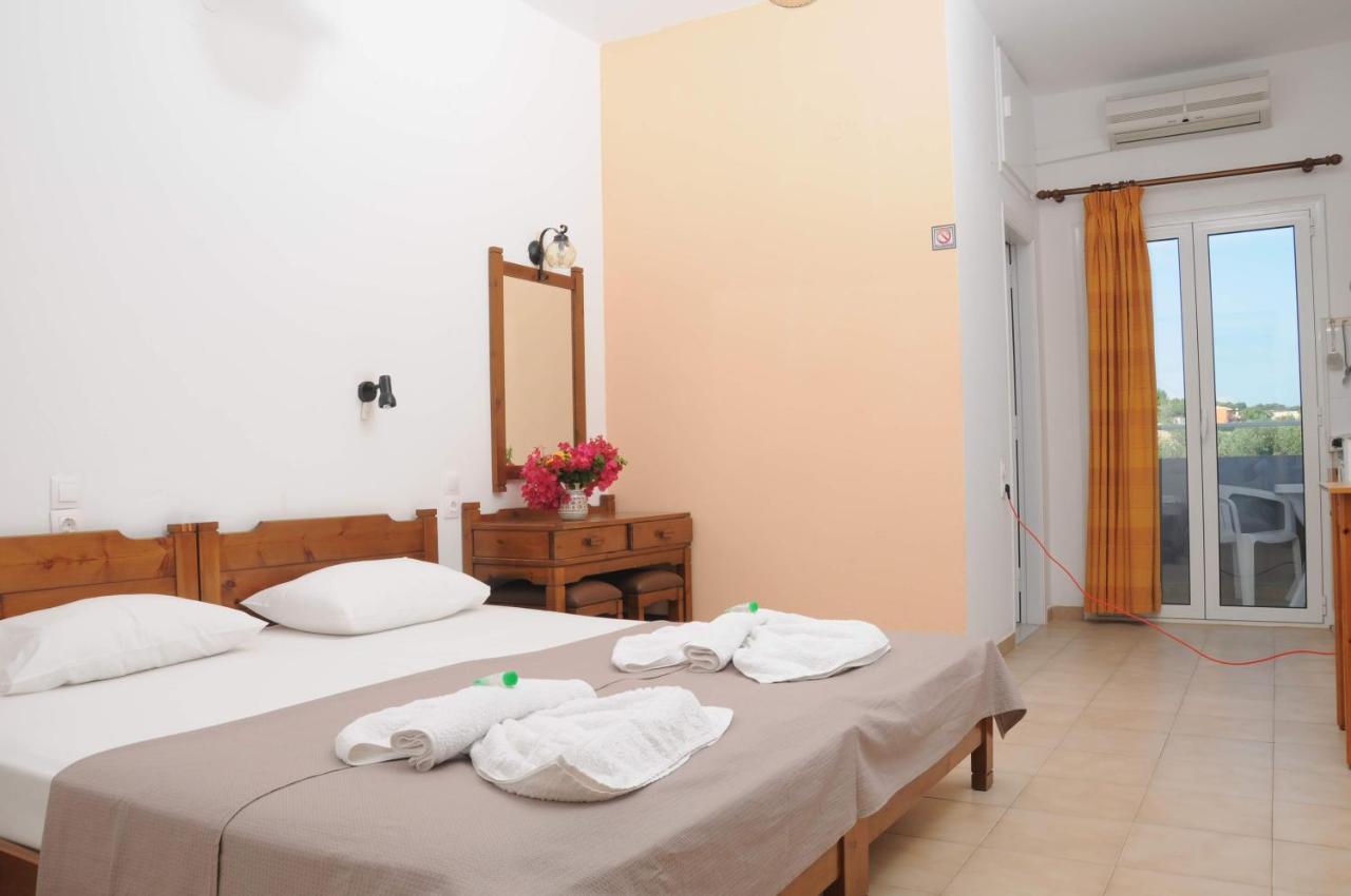 خيرسونِسوس Mastorakis Hotel And Studios المظهر الخارجي الصورة