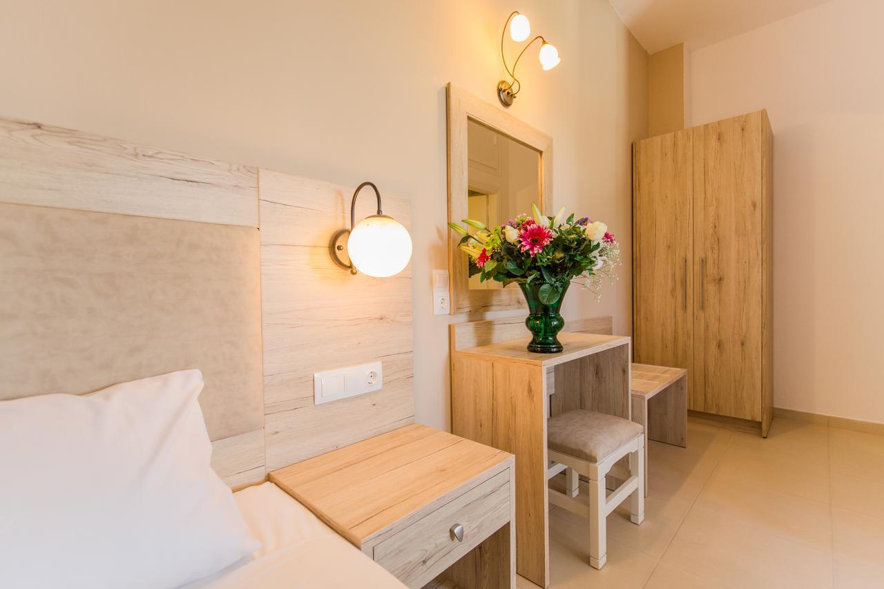 خيرسونِسوس Mastorakis Hotel And Studios المظهر الخارجي الصورة